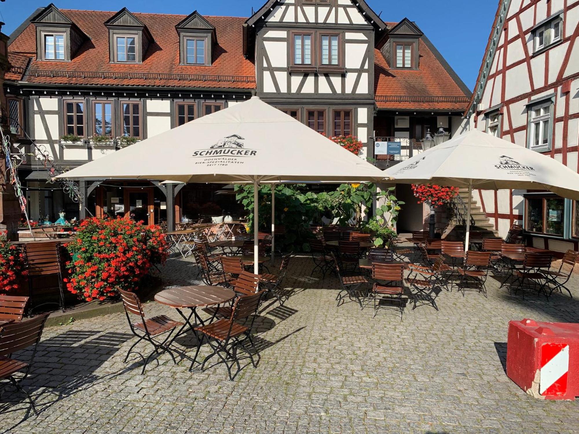 Apartment Am Historischen Rathaus Michelstadt Esterno foto